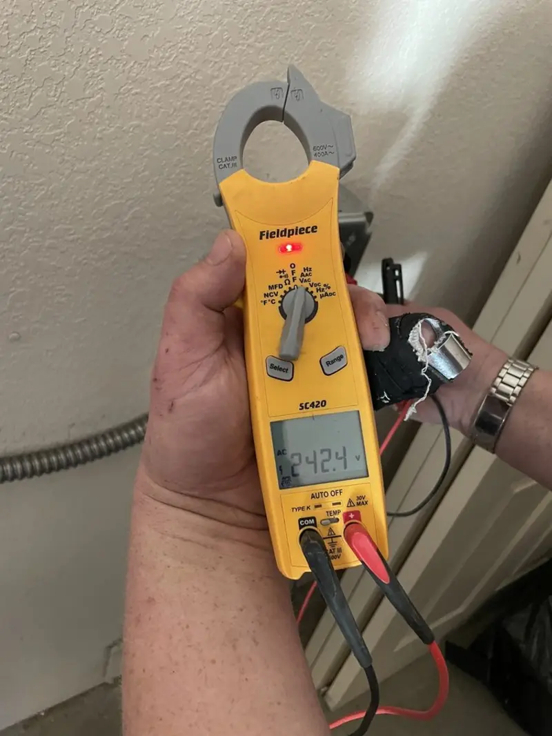 Voltage testing with clamp meter during Aluminum Wiring Replacement in Potomac